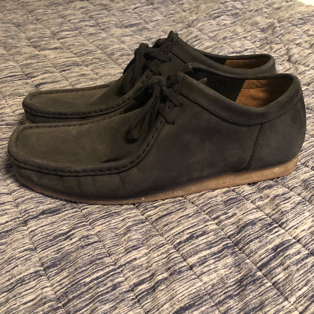 Clark’s Wallabees size 12 Black suede